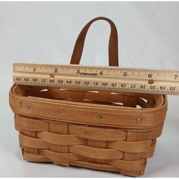 Longaberger Little Market Wall Basket 1992 Hanging Woven Wood USA Vtg - Picture 2 of 8